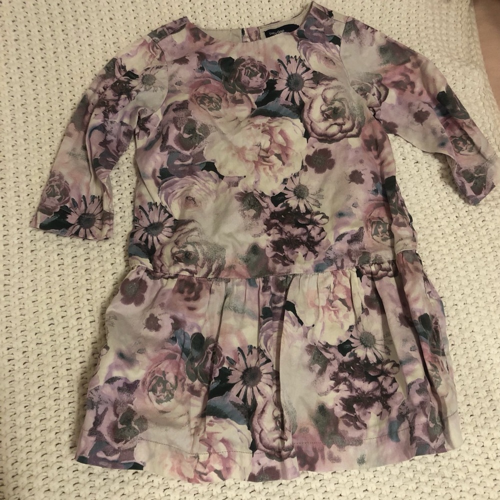 2T girls Dress bundle